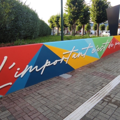 Peint &agrave; la main – Salle de sport Pierre de coubertin – Tilloy (62) – Adrien et Jerome D.